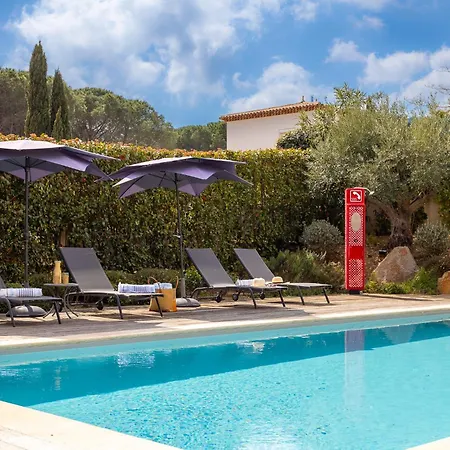 Du Pin 4 With Swimming Pool And Landscaped Garden