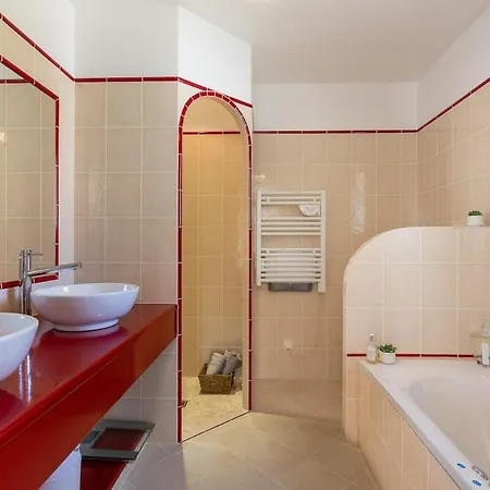 Villa Du Pin 4 With Swimming Pool And Landscaped Garden Cavalaire-sur-Mer